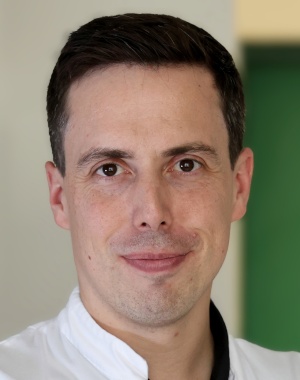Herr Ass. Prof. Priv.-Doz. Dr. Florian Enzmann